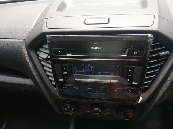 2026-Isuzu-D-Max-19-DDI-HR-L-Auto-Double-Cab image:15