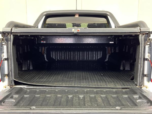 2023-Volkswagen-Amarok-20-BiTDI-154kW-4Motion-Panamericana-Auto-Double-C image:13