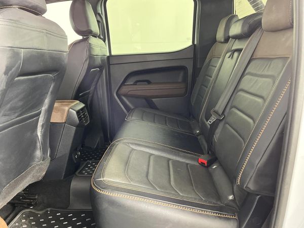 2023-Volkswagen-Amarok-20-BiTDI-154kW-4Motion-Panamericana-Auto-Double-C image:3