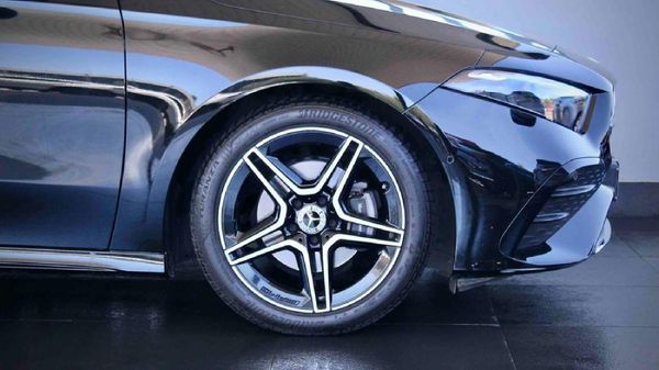 2025-Mercedes-Benz-A-Class-A-200-Auto image:22