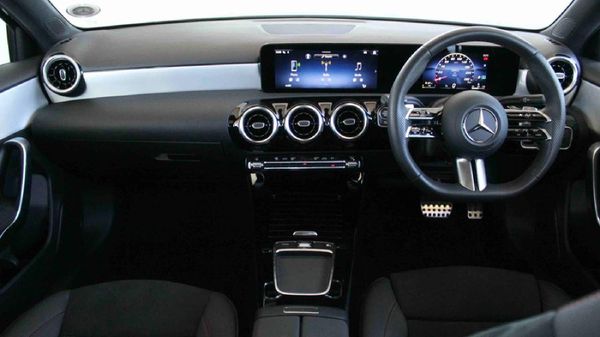 2025-Mercedes-Benz-A-Class-A-200-Auto image:6