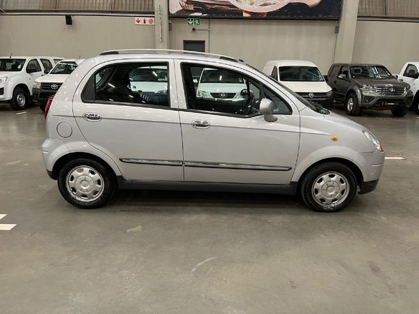 2013-Chevrolet-Spark-Lite-LS image:7