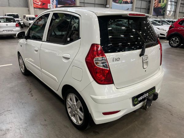 2013-Hyundai-i10-125-Glide image:4