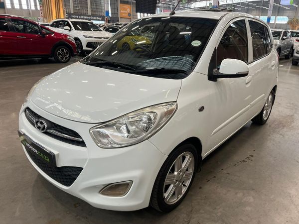 2013-Hyundai-i10-125-Glide image:6