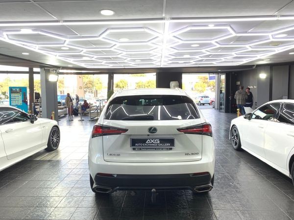 2020-Lexus-NX-300-EX image:5