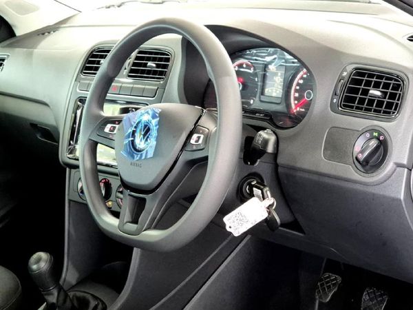 2026-Volkswagen-Polo-Vivo-14 image:25