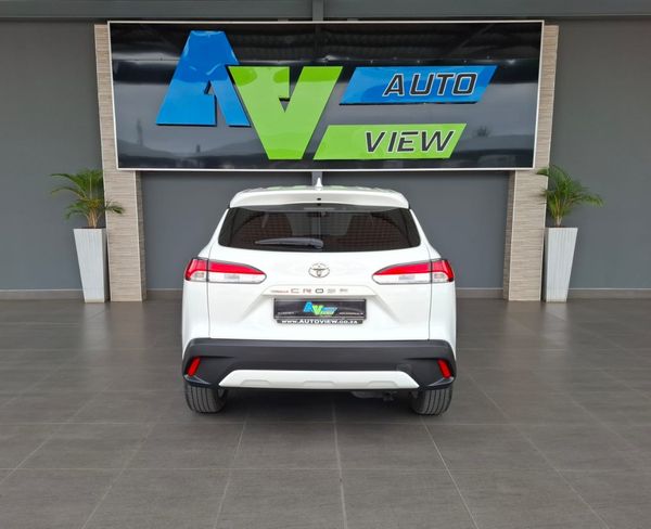 2023-Toyota-Corolla-Cross-18-XI image:4