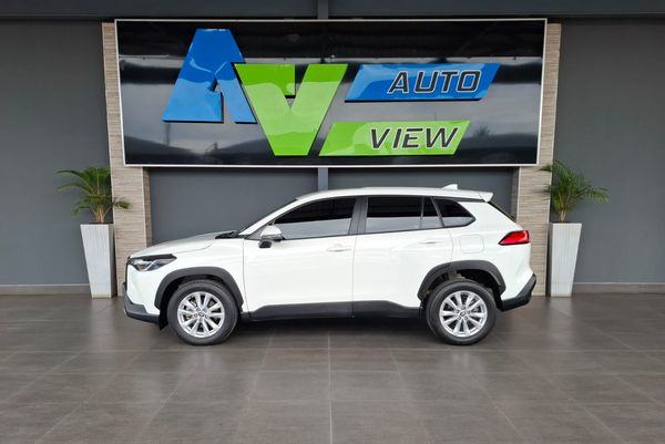 2023-Toyota-Corolla-Cross-18-XI image:5