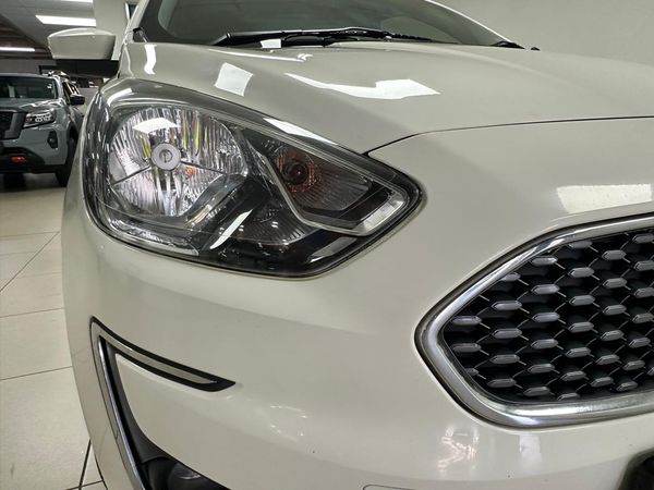 2021-Ford-Figo-15Ti-VCT-Titanium-5-dr image:16