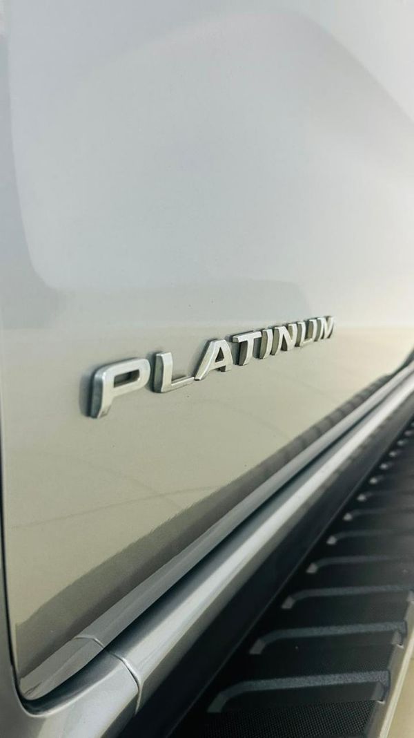 2024-Ford-Everest-30D-V6-Platinum-AWD-Auto image:3