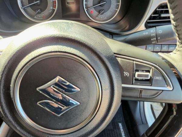 2026-Suzuki-Fronx-15-GLX-Auto image:11