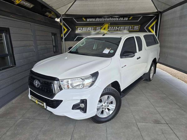 2018-Toyota-Hilux-24-GD-6-Raised-Body-SRX-Extended-Cab image:2