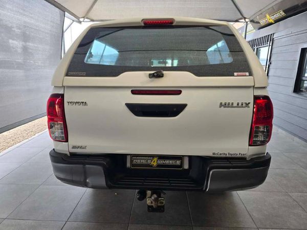 2018-Toyota-Hilux-24-GD-6-Raised-Body-SRX-Extended-Cab image:7