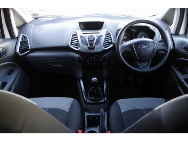 2016-Ford-EcoSport-15-TiVCT-Ambiente image:4
