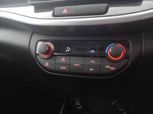 2024-Suzuki-XL6-15-GL-Auto image:9