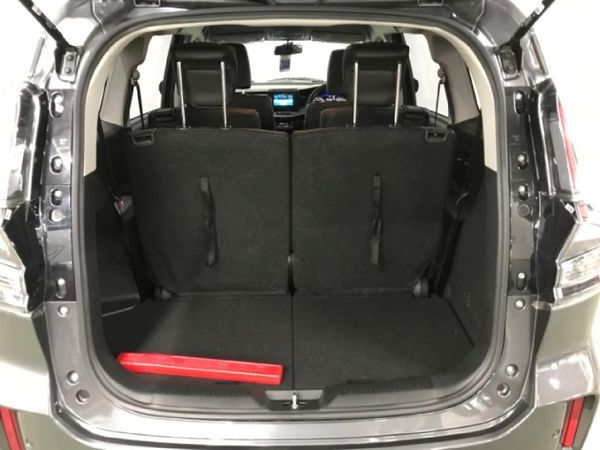 2024-Suzuki-XL6-15-GL-Auto image:6
