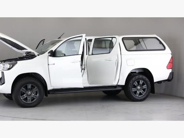 2025-Toyota-Hilux-24-GD-6-Raider-4x4-Auto-Double-Cab image:11
