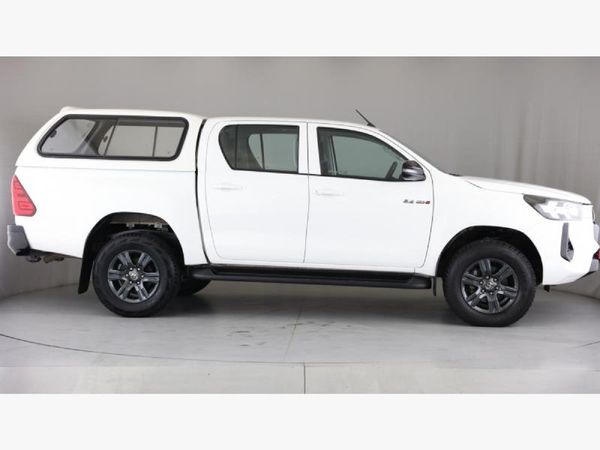2025-Toyota-Hilux-24-GD-6-Raider-4x4-Auto-Double-Cab image:1