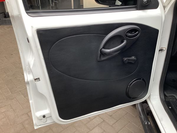 2021-Mahindra-Pik-Up-22-mHawk-S4-Dropside image:7