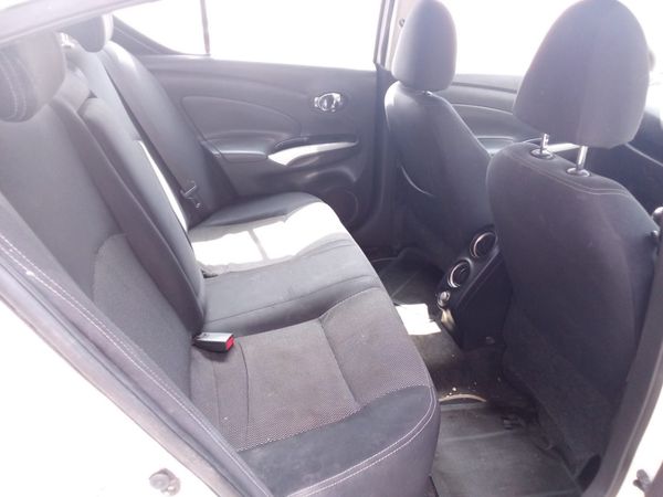 2016-Toyota-Corolla-Quest-16 image:6
