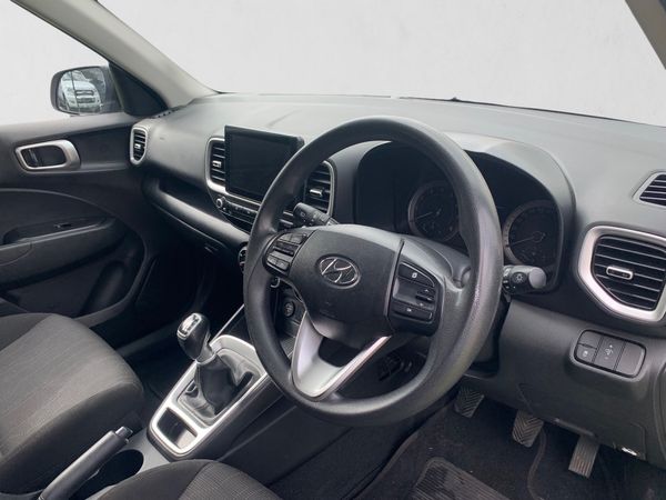 2022-Hyundai-Venue-10-TGDI-Motion image:14