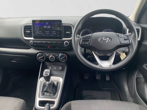 2022-Hyundai-Venue-10-TGDI-Motion image:15