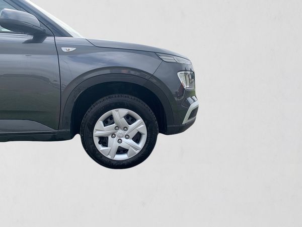 2022-Hyundai-Venue-10-TGDI-Motion image:22
