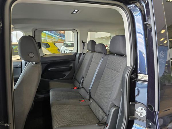 2025-Volkswagen-Caddy-20-TDI image:8