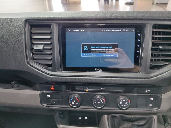 2023-Volkswagen-Crafter-35-20TDi-MWB-103KW-FC-PV image:16