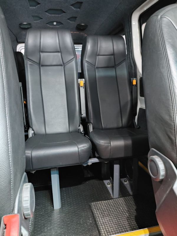 2023-Volkswagen-Crafter-35-20TDi-MWB-103KW-FC-PV image:17