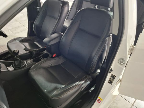 2018-Toyota-Corolla-16-Prestige image:13