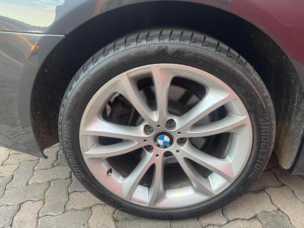 2011-BMW-5-Series-530d-Exclusive-Auto image:5