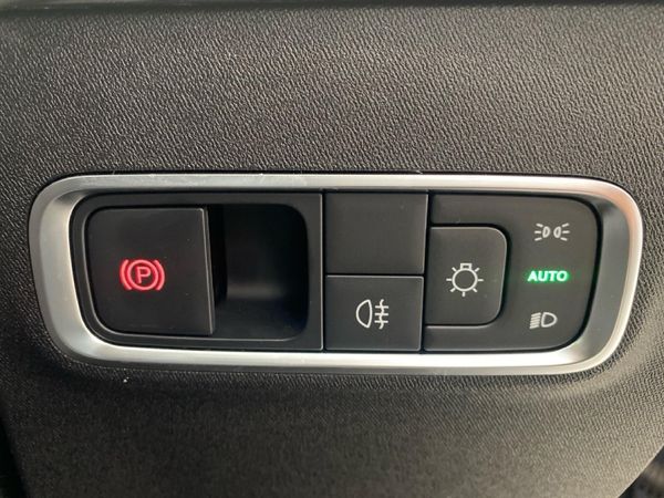 2026-Lepas-L4-15T-Pantera-Auto image:16