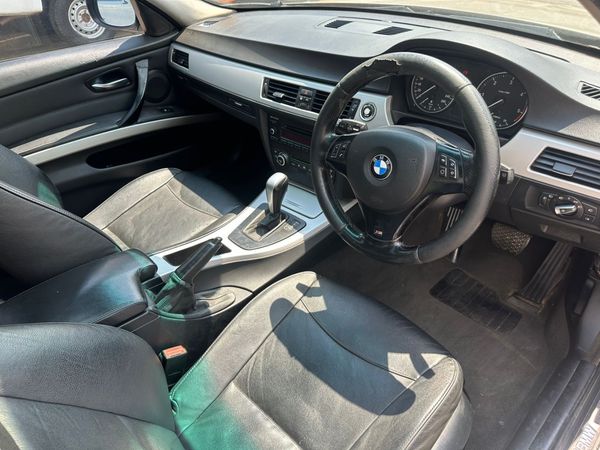 2009-BMW-3-Series-320d-Exclusive-Auto image:5