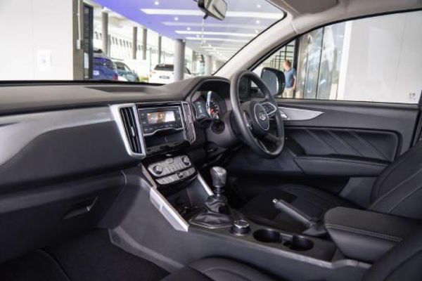 2026-GWM-P-Series-P300-20TD-SX-Single-Cab image:6