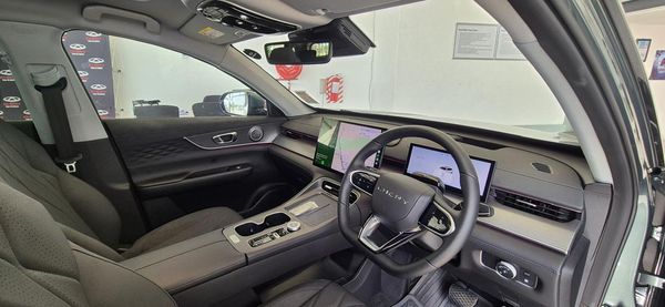 2026-Chery-Tiggo-8-Pro-15T-CSH-Apex-DHT-Phev image:8