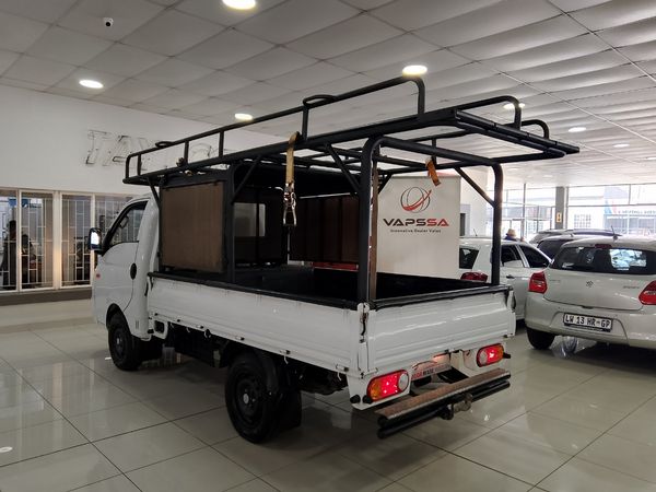 2021-Hyundai-H100-Bakkie-26D-Dropside image:3