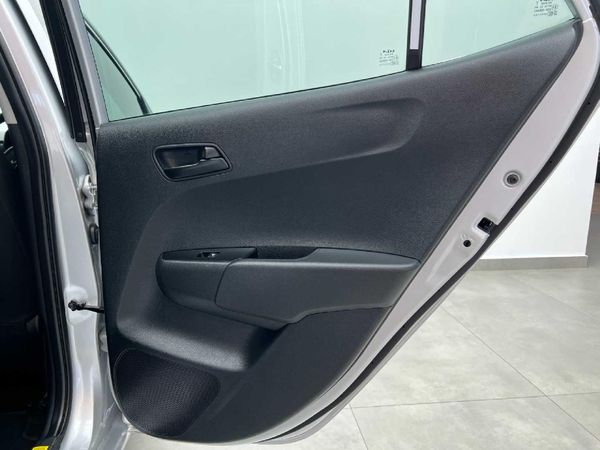 2026-Kia-Picanto-10-LS-Auto image:10