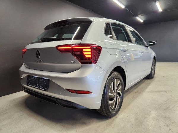 2025-Volkswagen-Polo-10-TSI image:6