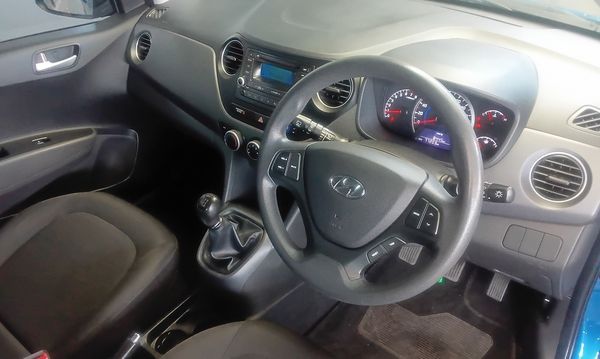 2018-Hyundai-Grand-i10-125-Motion image:3