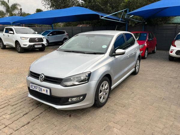2011-Volkswagen-Polo-12-TDI-Bluemotion-5-dr image:18