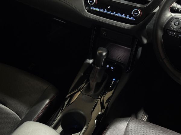 2024-Toyota-Corolla-Cross-18-GR-S-Hybrid image:12