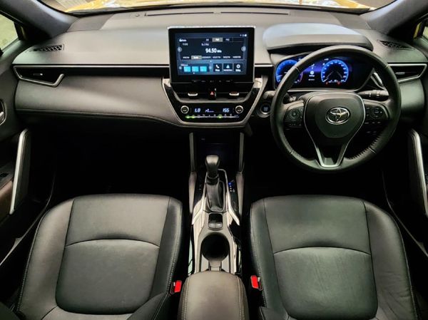 2025-Toyota-Corolla-Cross-18-XR image:20
