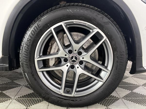 2018-Mercedes-Benz-GLC-250d-AMG image:5