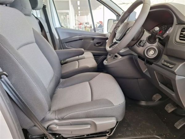 2026-Renault-Trafic-DEMO-20-DCi-Panel-Van image:9