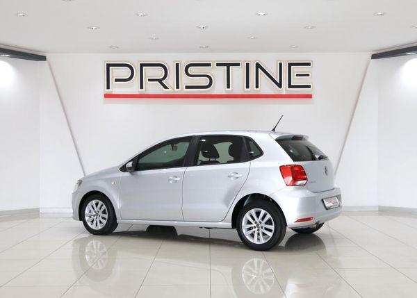 2021-Volkswagen-Polo-Vivo-14-Comfortline-5-dr image:9