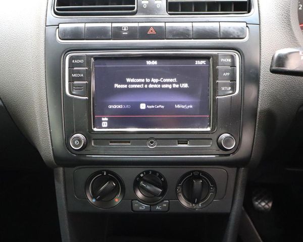 2021-Volkswagen-Polo-Vivo-14-Comfortline-5-dr image:15