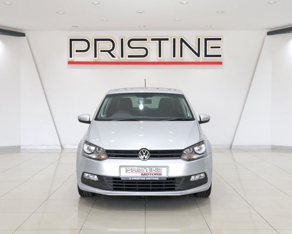 2021-Volkswagen-Polo-Vivo-14-Comfortline-5-dr image:1