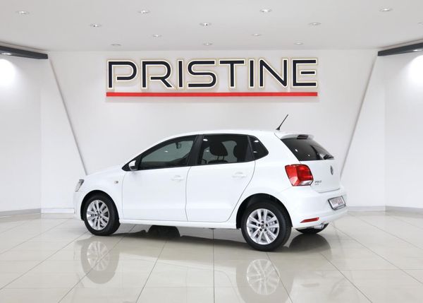 2023-Volkswagen-Polo-Vivo-14-Comfortline-5-dr image:9