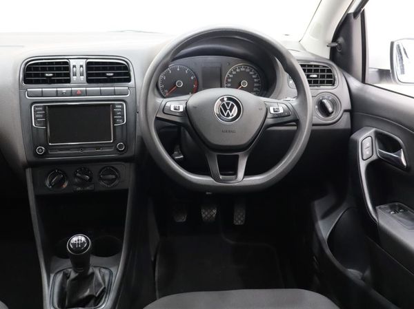2023-Volkswagen-Polo-Vivo-14-Comfortline-5-dr image:6